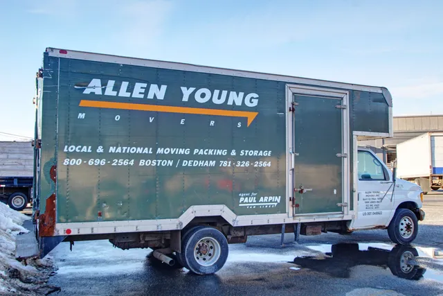 Allen Young Movers work photo