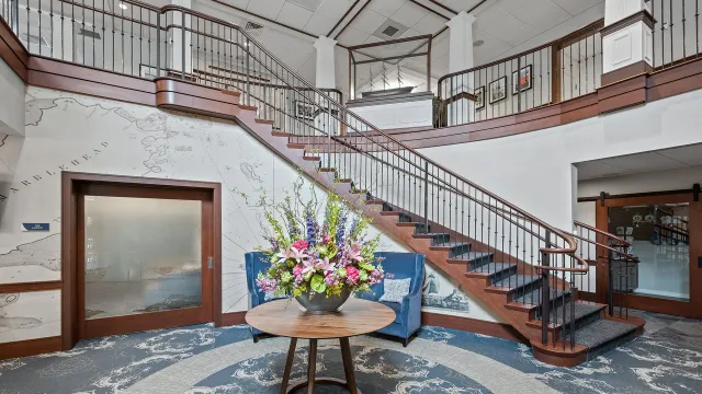 Grand Staircase The Mariner.jpg