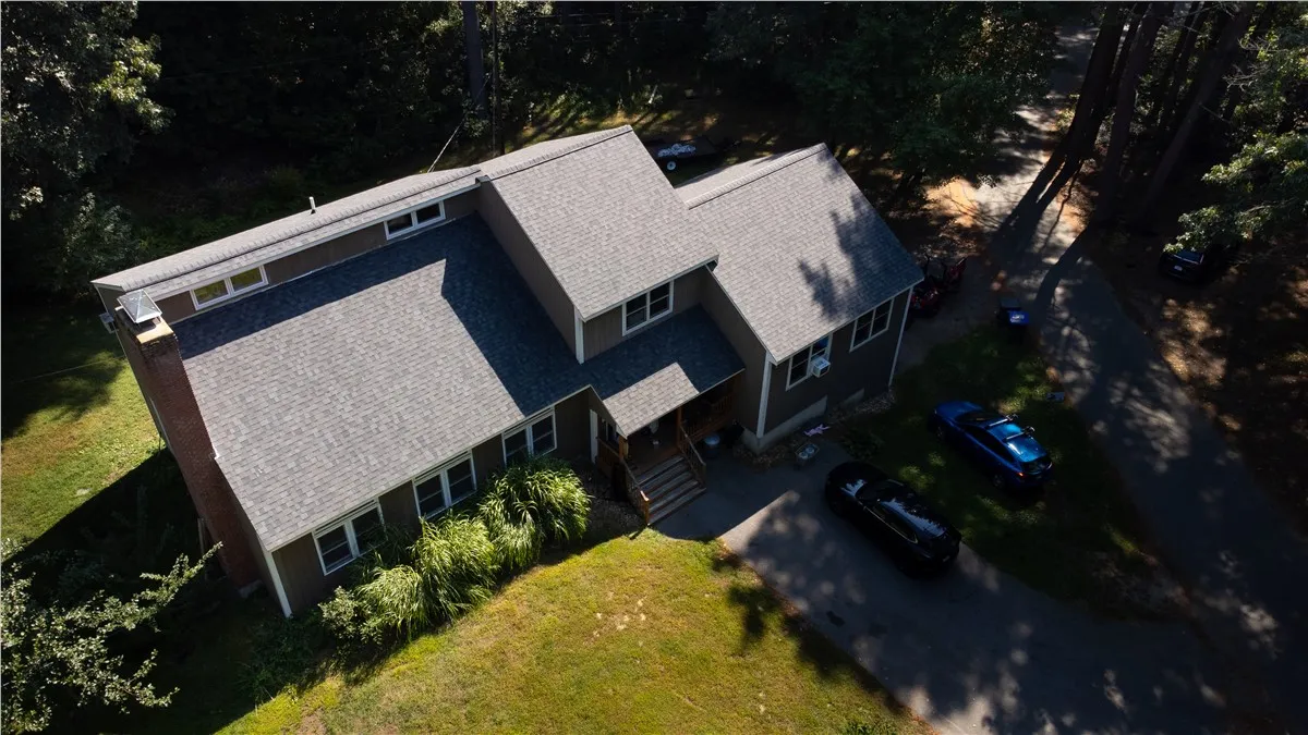work photo from reddogsroofing.com
