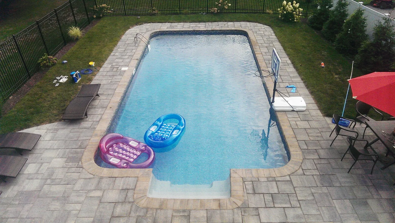 work photo from aboveallpools.com