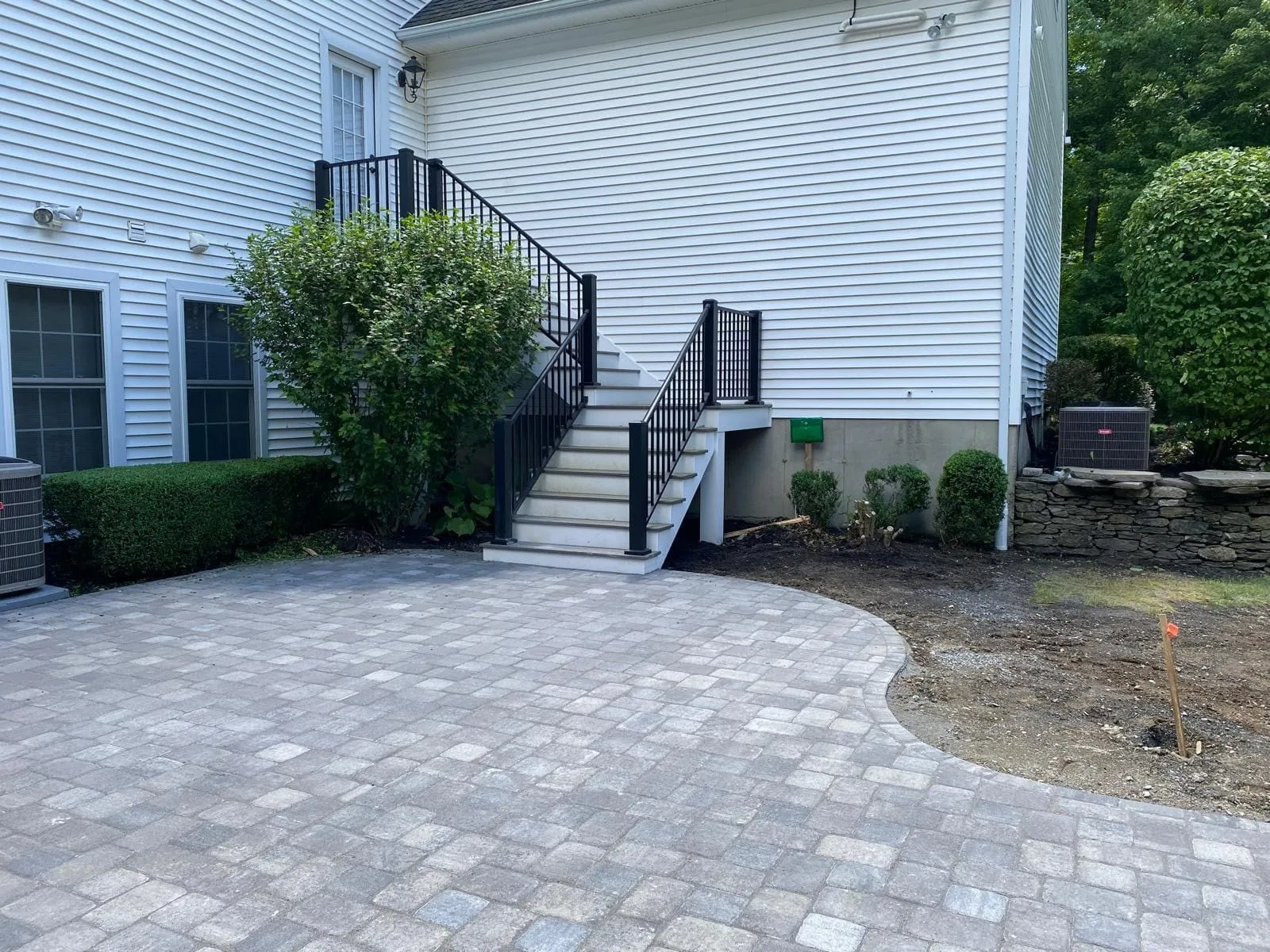 work photo from jvmlandscapeconstructions.com