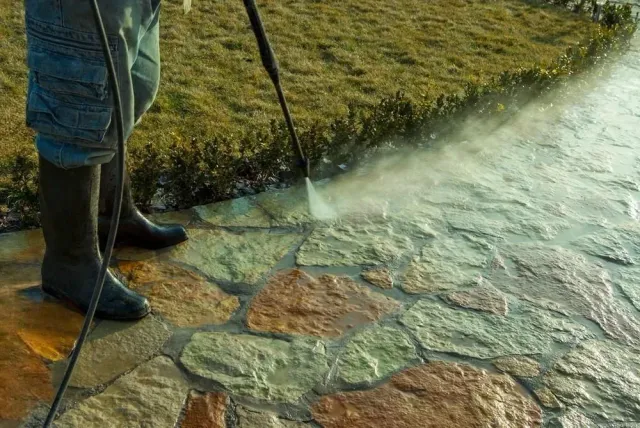 work photo from pbpowerwashing.net