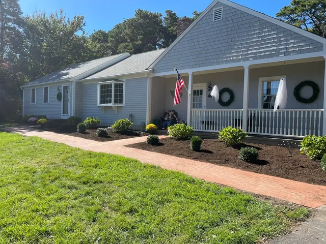 E. Gomes Landscaping work photo