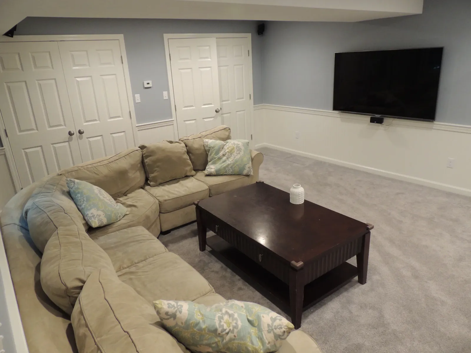 churchstbaseNew_closet_TV.JPG