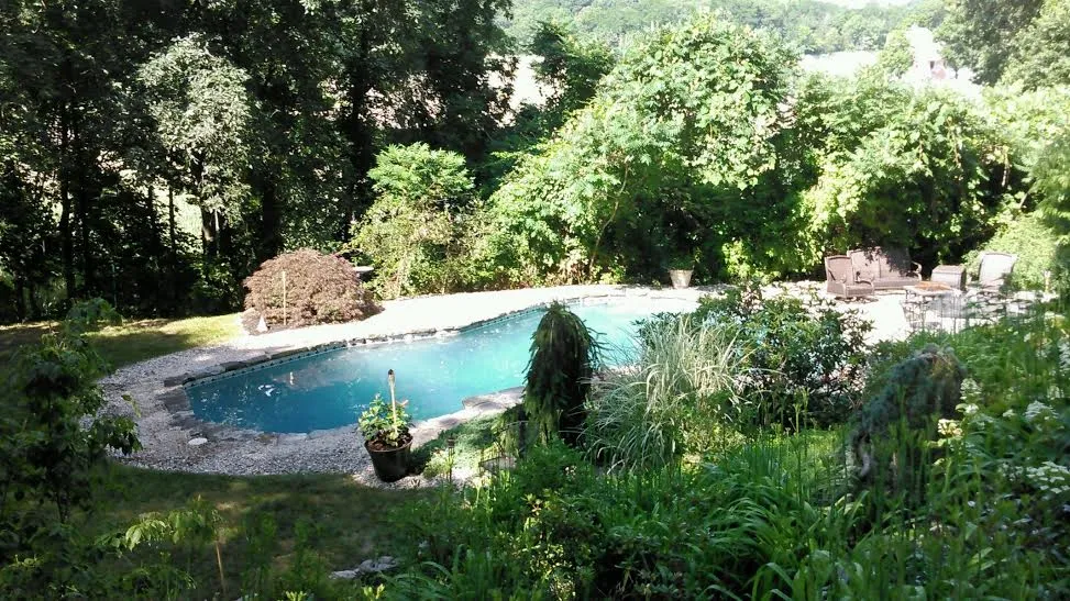 Aquaknot Pools Inc