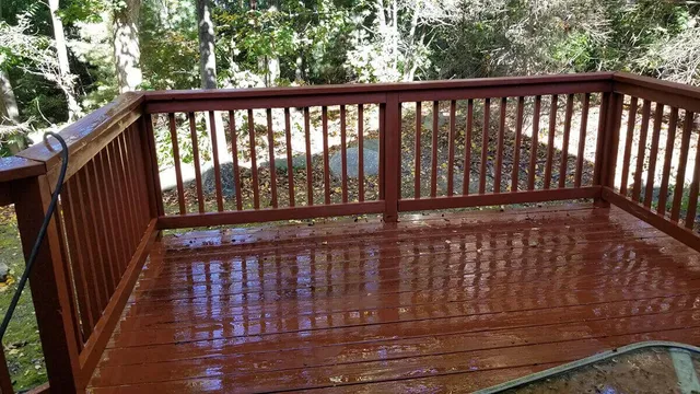 deck_staining_1.jpg