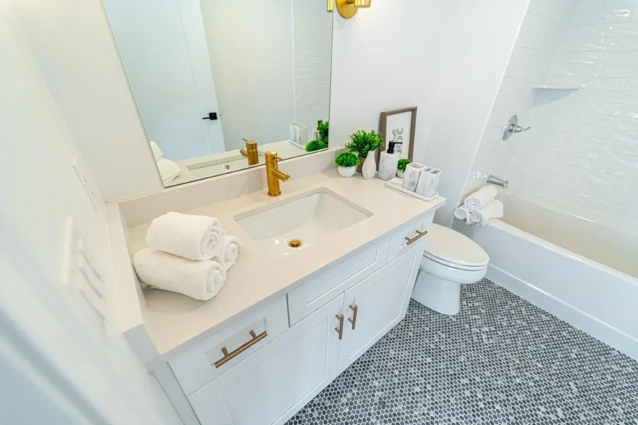 work photo from xstoneandcabinetry.com