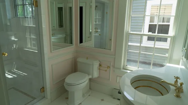 harvard-square-bathrooms-jwc-builders-c.jpg