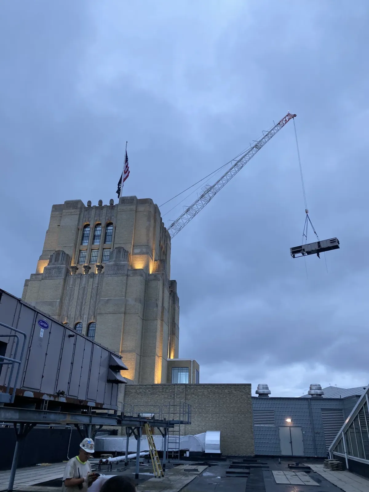 Large Rooftop Unit Replacements Fenway-Kenmore Neighborhood - Boston