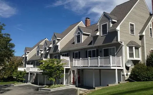 Multi-family exterior painting