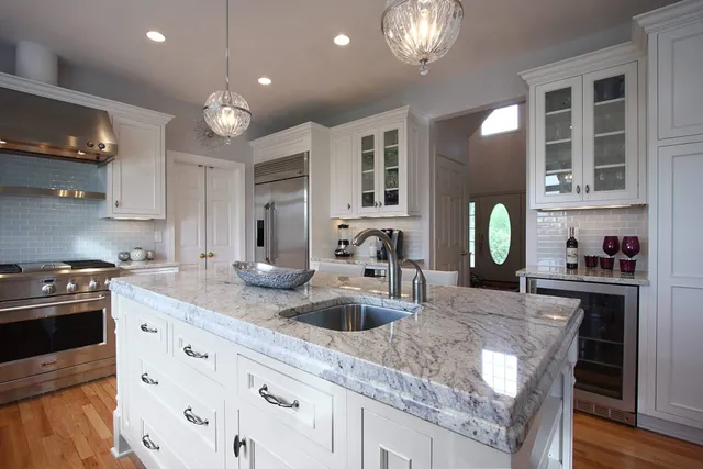 Summit Remodeling & Construction work photo