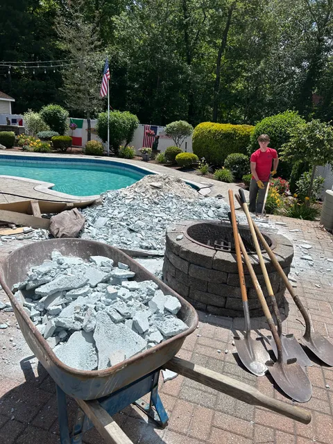 POP’s Junk Removal work photo