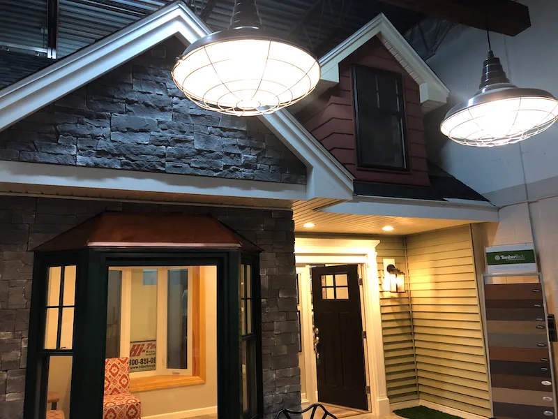 Hi-Tech showroom floor: siding, roofing and decking displays