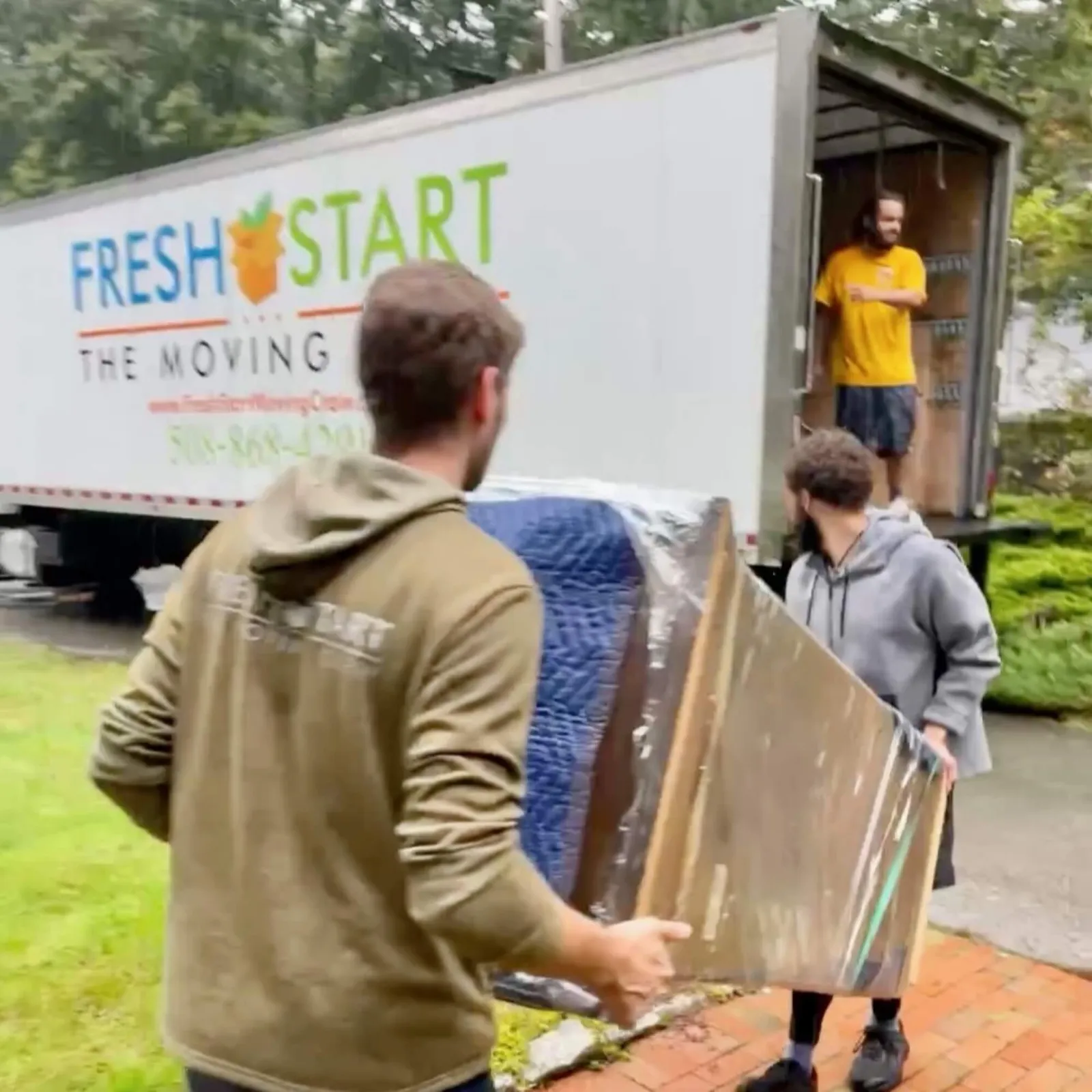 work photo from freshstartmovingcrew.com
