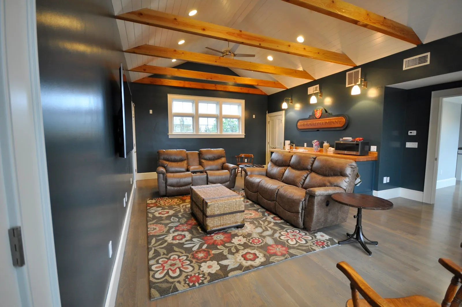 Dan's Custom Hardwood Floor