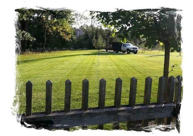 work photo from kevinslawnmowing.com