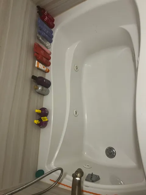 Helaine Dayrell Cleaning Services work photo