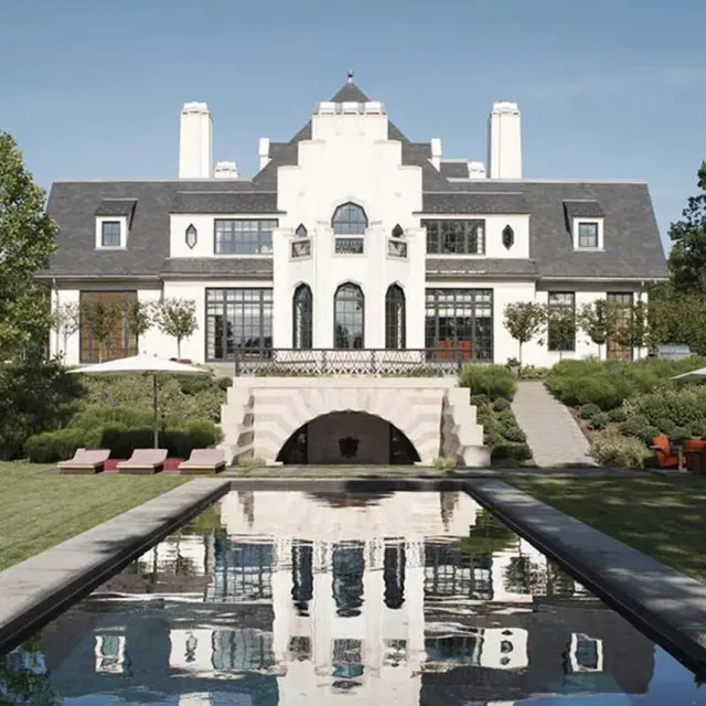 Brookes & Henderson Rowdy Meadow: Ohio Residence 2016<br> Photographer : © Otto Images - Photo by William Waldron<br> Architect : Peter Pennoyer <br>
Builder : Brookes & Henderson Building Co