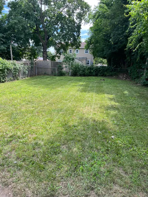 TwoGenlandscaping work photo
