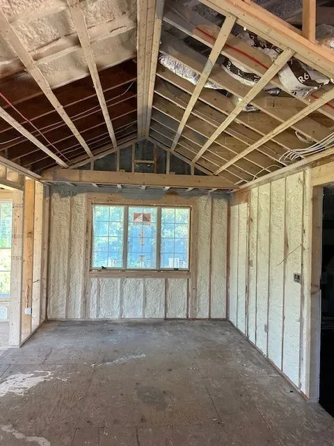 work photo from sprayfoamofcapecod.com