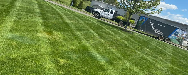 Lawn Mowing & Maintenance
