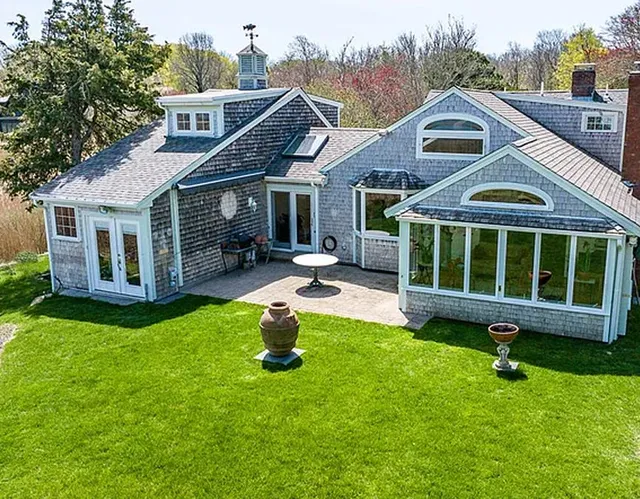 40 Thacher Shore Road, Yarmouth Port, MA
