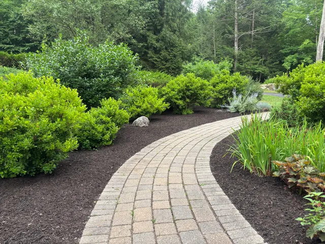 Duck Pond Landscaping work photo