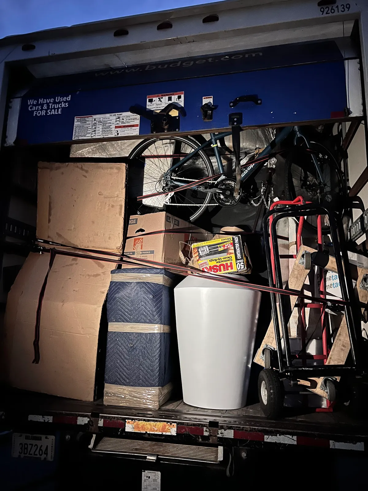 Arm-Strong Moving & Storage Solutions CO LLC
