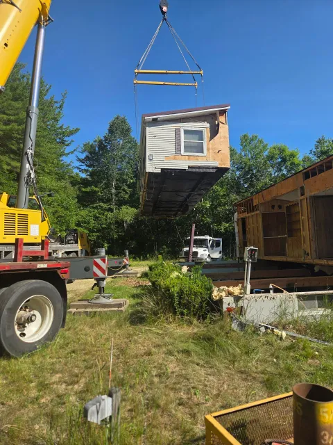 work photo from worldlinktransportation.com