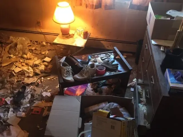 work photo from wasteawayjunkremoval.com