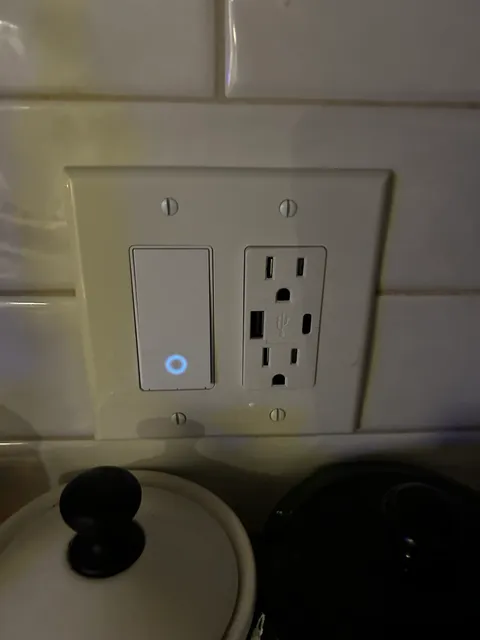 work photo from franciscopaulinoelectrician.com