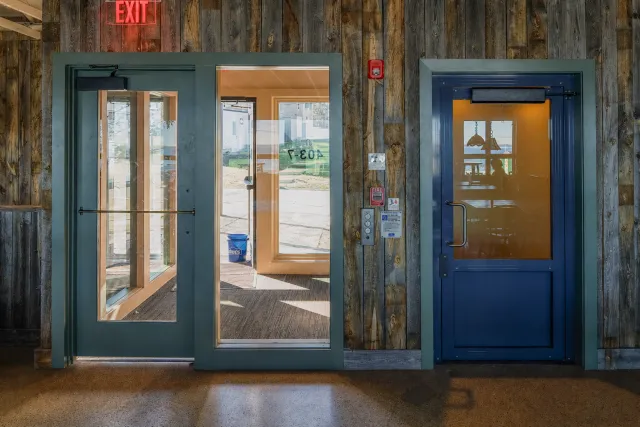 The Raw Bar at Island Creek Oyster Farm