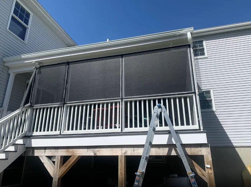 New screened porch