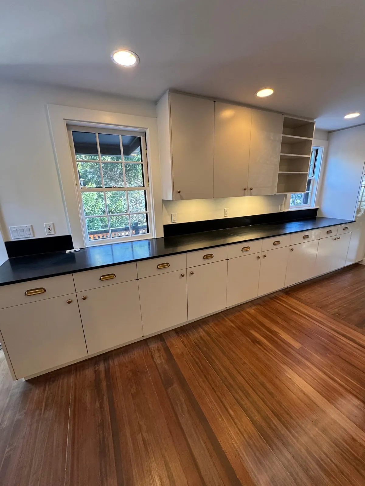 work photo from robspaintingandcleaning.com