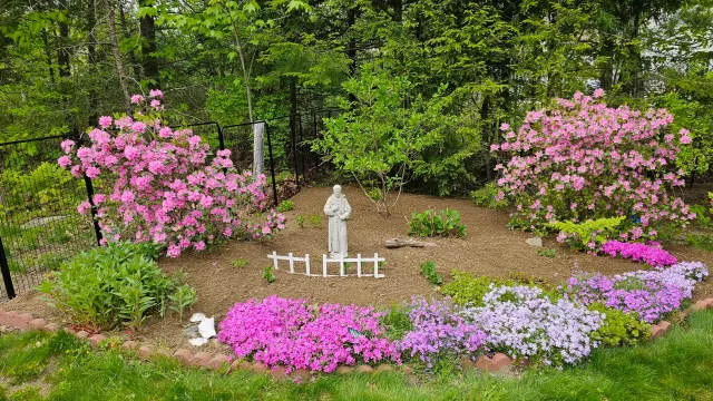 work photo from robyandtosalandscaping.com