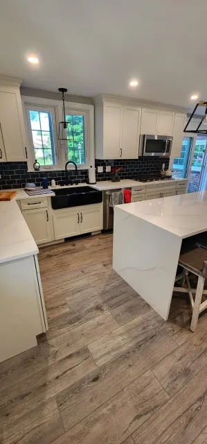 work photo from superiorkitchenandbaths.com