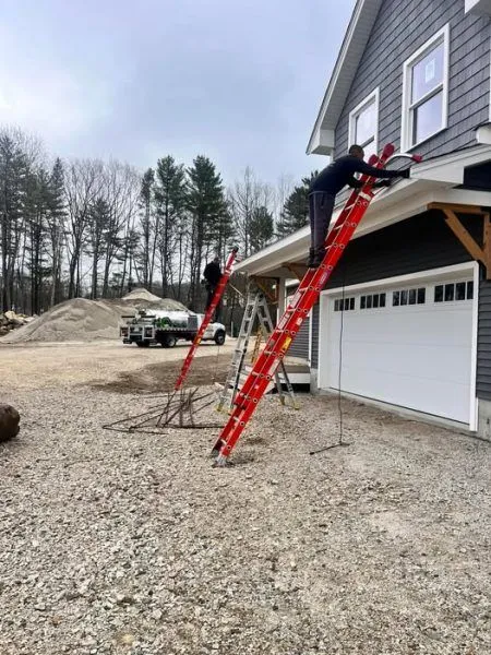 work photo from ogxseamlessgutters.com