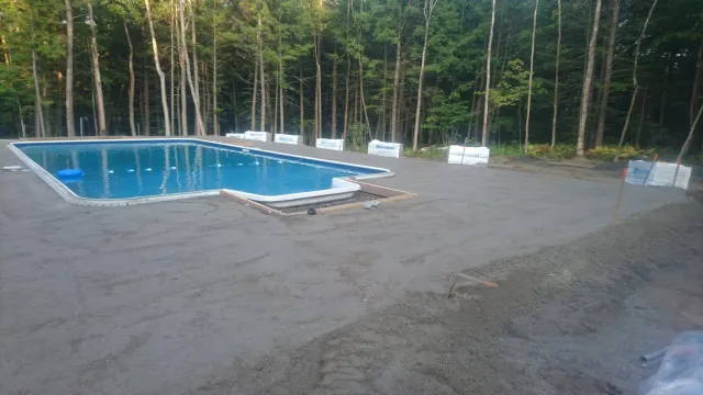 pool.JPG