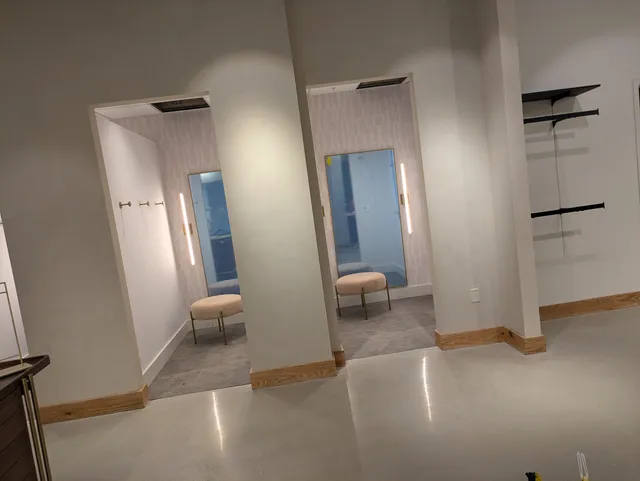 Ariel's House and Office Cleaning LLC work photo