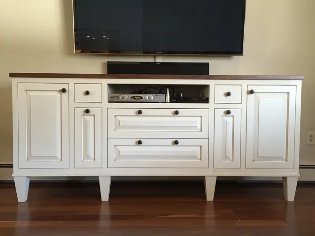 The Custom Woodworking Company