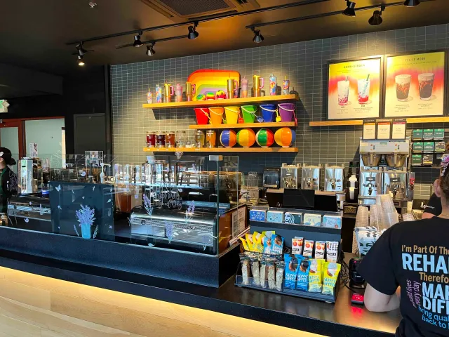 Starbucks Retrofit - J&W University