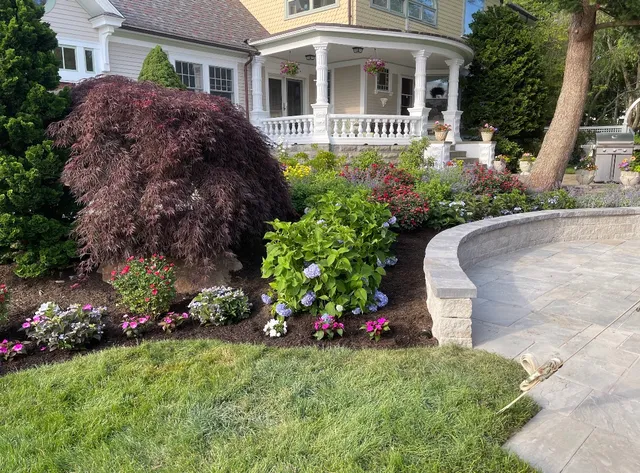 Heritage Oaks Landscaping LLC work photo