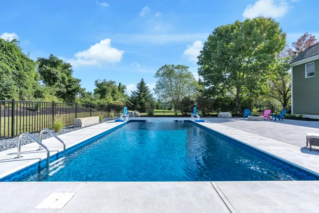 Mowry Brothers Pools work photo