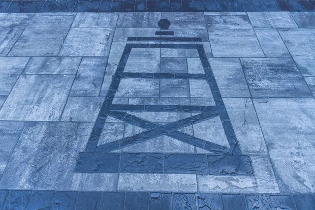 paver installation