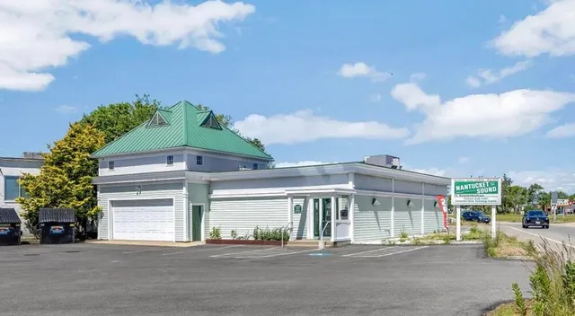 491 Iyannough Road Hyannis MA 02601