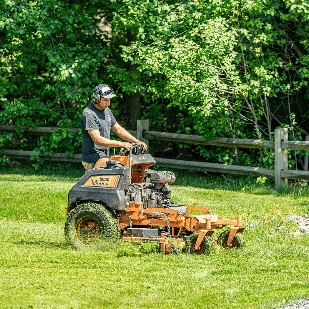 work photo from russelllawnandlandscaping.com