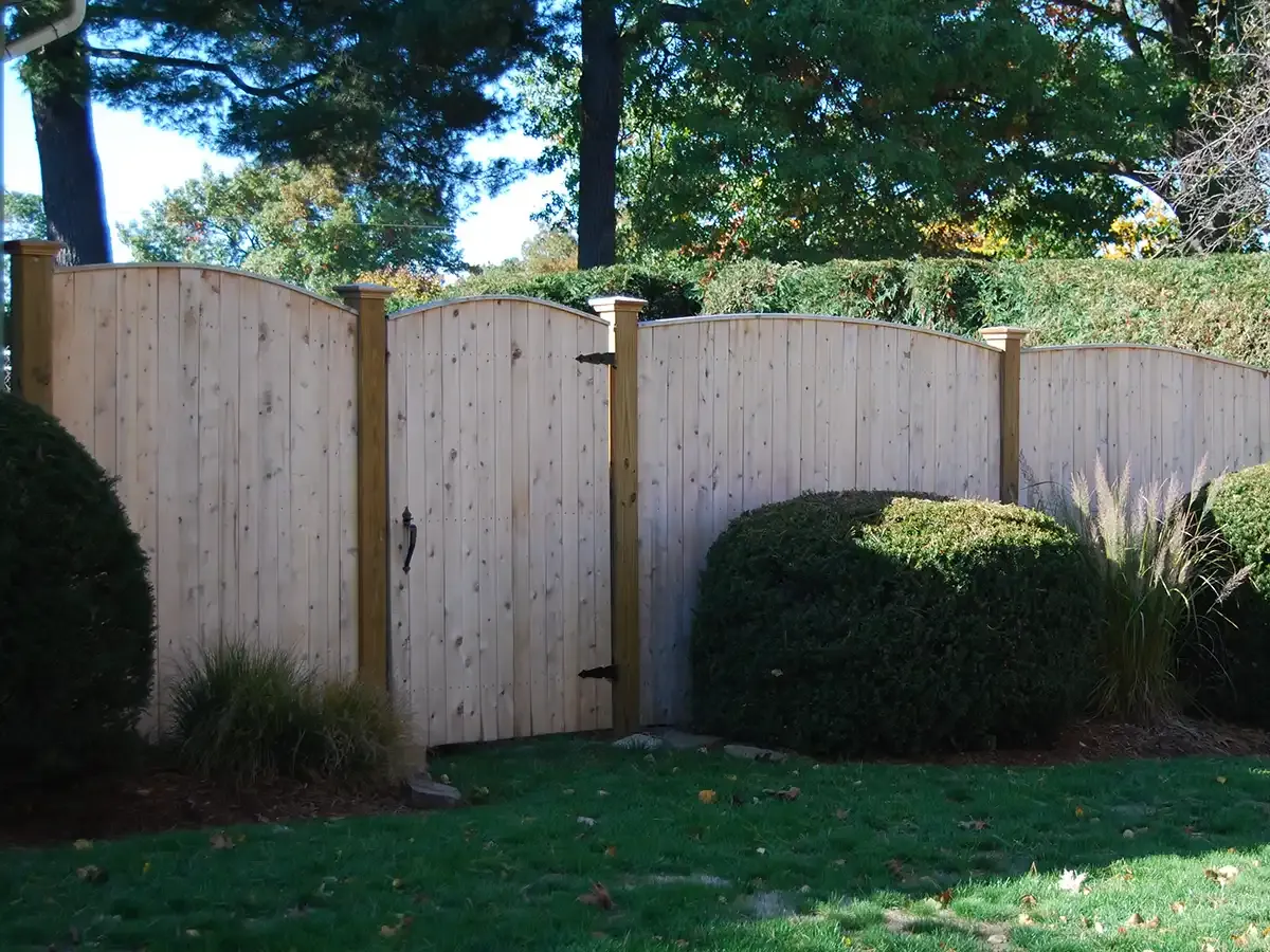 work photo from fitzgeraldfencesinc.com