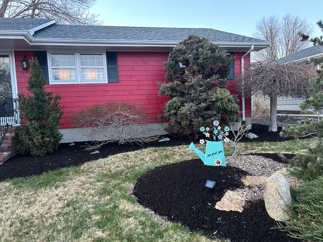 Smitty’s Lawn & Landscape work photo