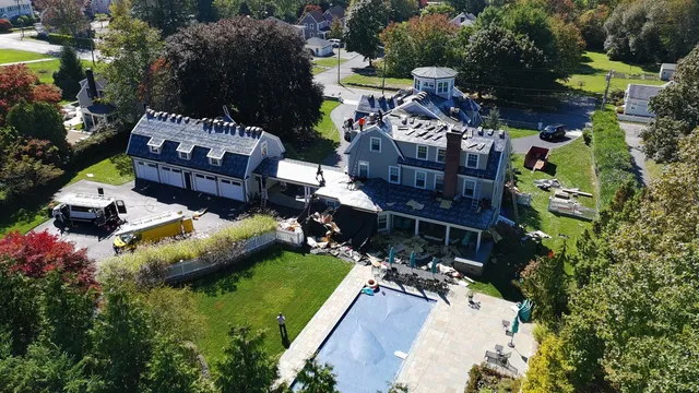 work photo from eastonroofingma.com