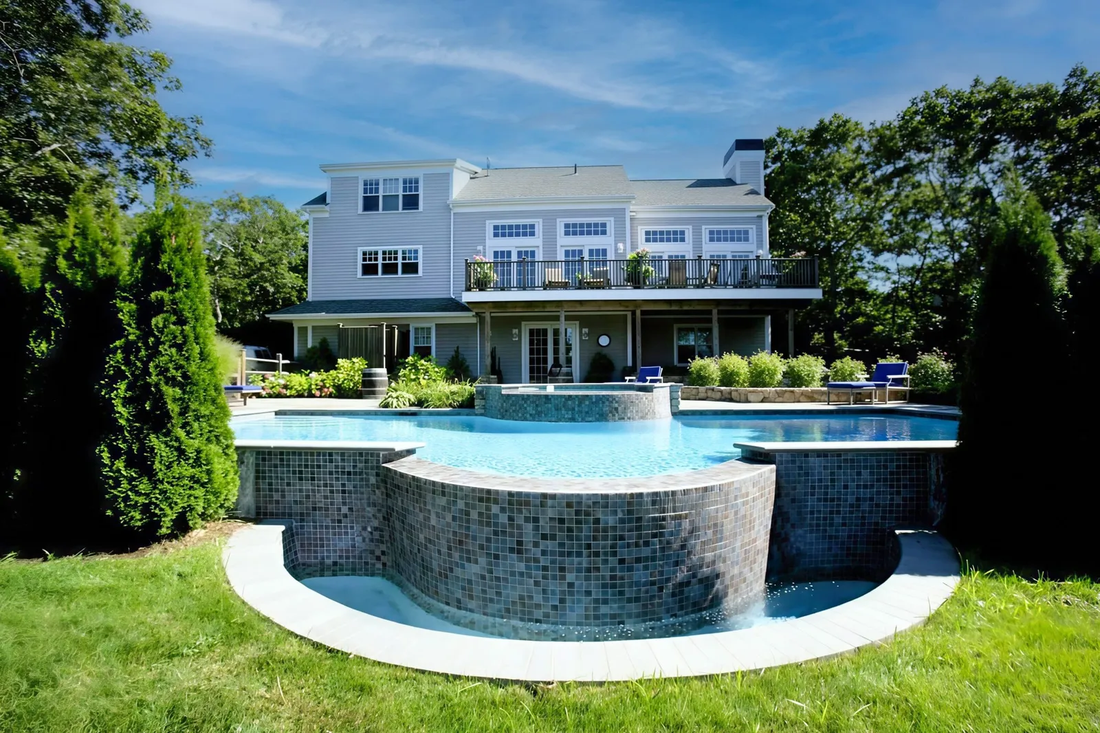 work photo from islandpools.com